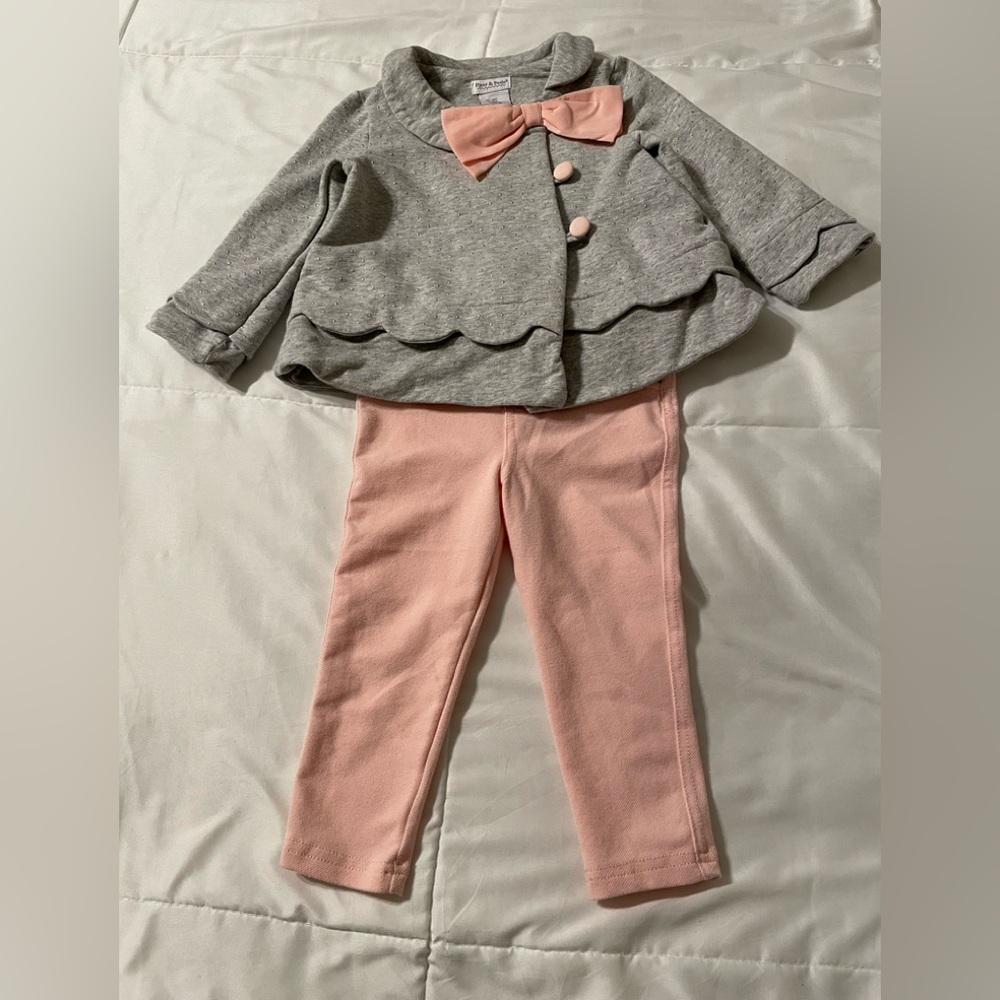 Size 18 mos 2-piece outfit by Piper & Posie